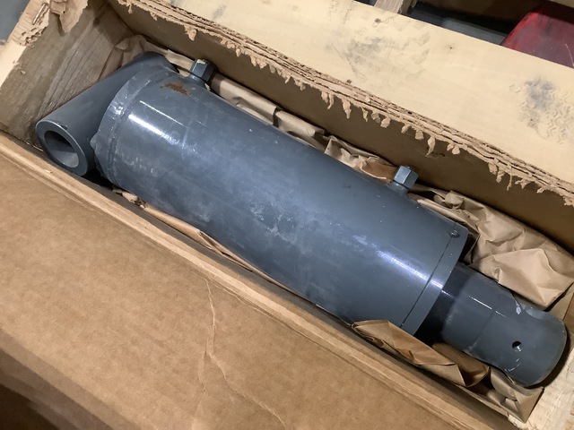 Grove 7372100255 Cylinder Assembly