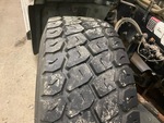 Underbody with Right Steer Tire