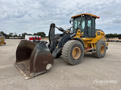 2022 John Deere 544 P-Tier Wiellader