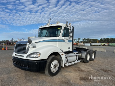 2005 Freightliner Columbia 120 6x4 Winch Truck