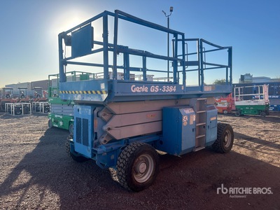 2006 Genie GS-3384 Dual Fuel Scissor Lift