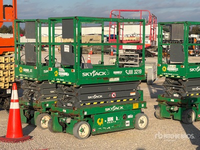 2016 Skyjack SJ 3219 Electric Podnośnik nożycowy (Inoperable)