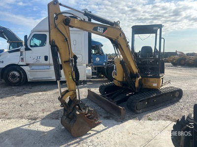 2015 Cat 304E CR Mini Excavator