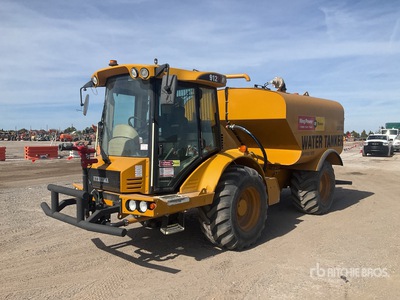 2019 Hydrema 912F 2500 gal 4x4 Water Wagon