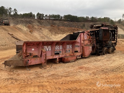 2002 Morbark 3600 T/A Horizontale slijper (Inoperable)