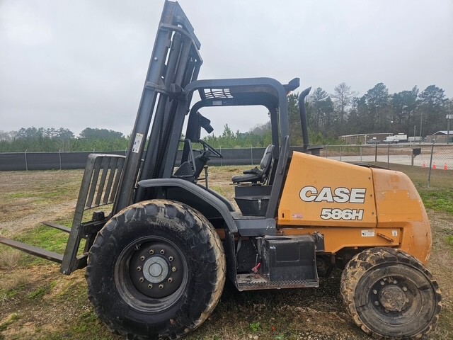 2019 Case 586H Rough Terrain Forklift