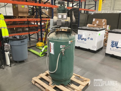 Champion Pneumatic VRV5-8 Air Compressor