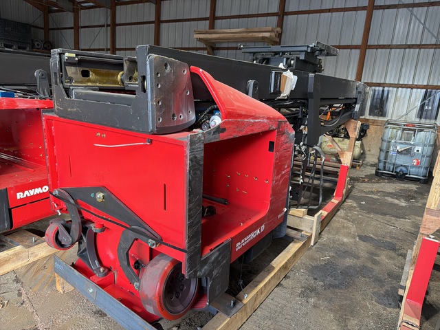 Raymond 773-DR32TT Electric Forklift (Inoperable)