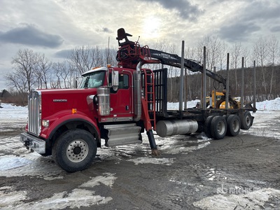 2017 Kenworth W900L 8x4 Log Truck