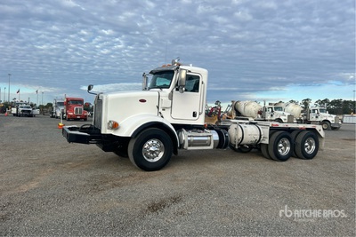 2015 Peterbilt 365 6x4 Cabina y chasis