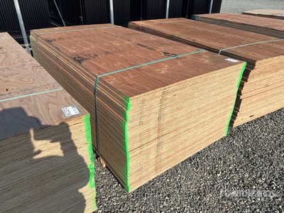 Quantity of (50) 5/8 in x 4 ft x 8 ft CSP/DFP No Stamp Sperrholz (Unused)