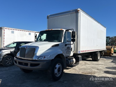2018 International Durastar 4300 4x2 Van Truck