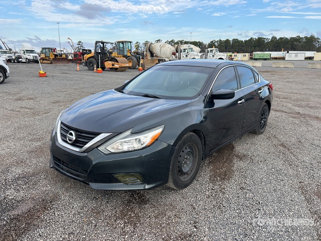 2016 Nissan Altima 2.5 S 2016 Nissan Altima 2.5S Automobile