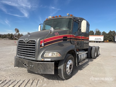 2007 Mack CXN613 6x4 Sleeper Truck Tractor