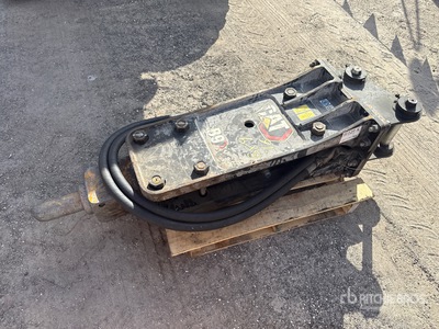 Cat B9 Młot hydrauliczny do koparki