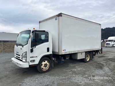 2016 Isuzu 4x2 Van Truck