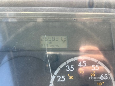 2001 Freightliner FL 80 6x4 Fuel Truck