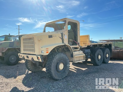 2002 Oshkosh M1083 MTV 6x6 Cargo Truck