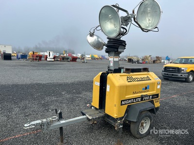 2014 Allmand Night-Lite Pro II V Series 1250 W Light Tower