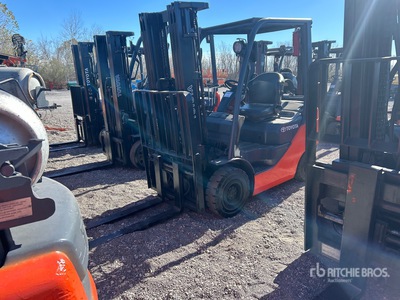 2017 Toyota 8FGU18 2750 lb Pneumatic Tire Forklift