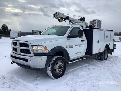 2018 Ram 5500 4x4 サービスカー