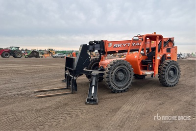 2019 JLG 10054 T4F を見 Telehandler
