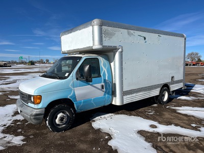 2007 Ford E-450 4x2 Moving Van Truck