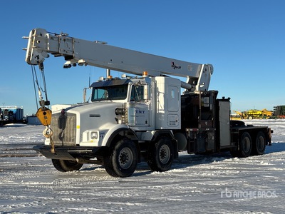 Weldco Hydra-Lift HL30TC70 30 ton Straight Boom on 2002 Kenworth T800B Wide Hood 8x4 Twin-Steer Sleeper Crane Truck