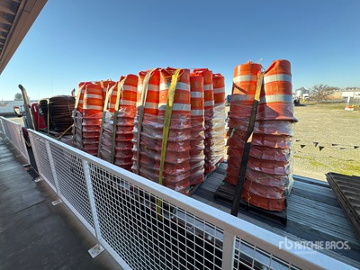 Quantity of (191) Traffic Drums