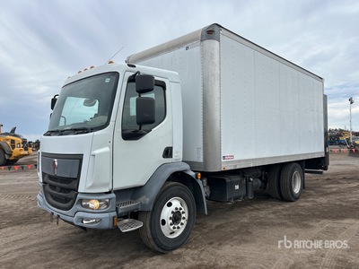 2015 Kenworth K270 4x2 Van Truck