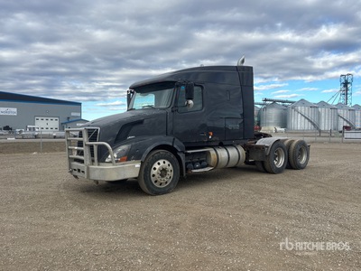 2006 Volvo VNL 6x4 トラックトラクター（T/A）