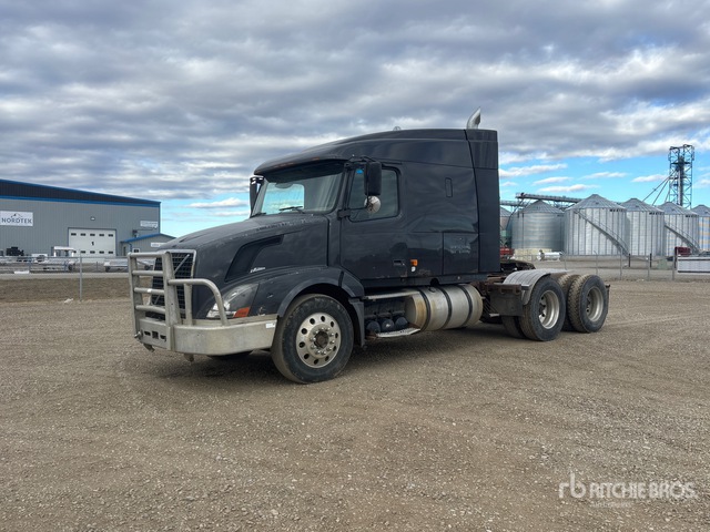 4V4NC9KK46N428265 Volvo Vnl Photo 1