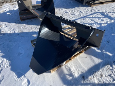 2025 Wolverine TD-13-36R 36 in Skid Steer Stump Bucket (Unused)