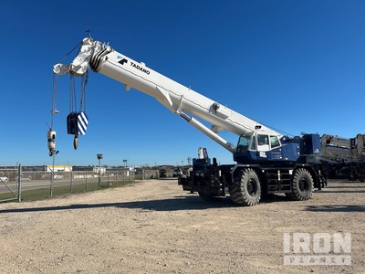 2013 Tadano GR-1000XL 100 ton 4x4 Rough Terrain Crane