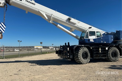 2013 Tadano GR-1000XL 100 ton 4x4 Rough Terrain Crane