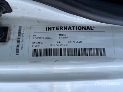 2020 International LT625 6x4 Cabeza Tractora Cabina Dormitorio