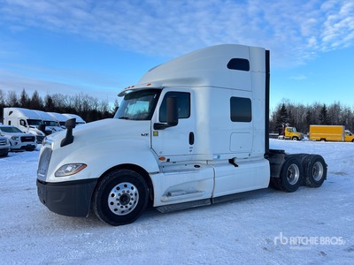 2020 International LT625 6x4 Cabeza Tractora Cabina Dormitorio