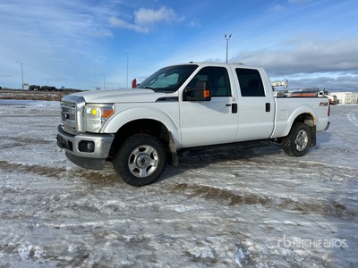 2012 Ford F-250 XLT 4x4 Crew Cab Pickup
