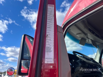 2016 Kenworth T680 6x4 T/A Sleeper Truck Tractor