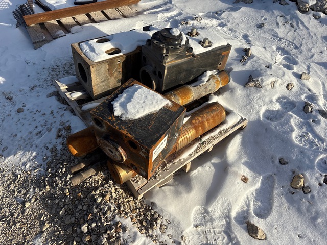 Okada ORV7500 Hydraulic Breaker (Inoperable)