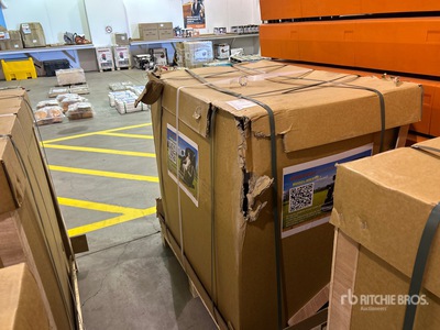 2025 STARVOX MRT-10 ZERO-GRAVITY MASSAGE Chairs (Unused)