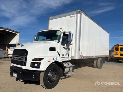 2022 Mack MD 4x2 Furgoneta caja cerrada