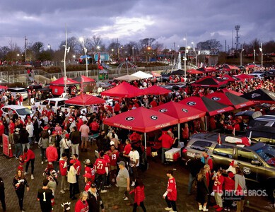 Tailgate Hero Tool Package