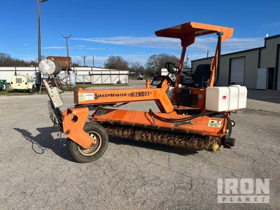 2014 Lay-Mor SM300 Self-Propelled Broom