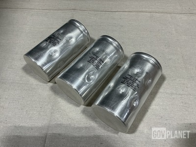 (20) Adirondack Electronics 34-2216 Fixed Electrolytic Capacitors