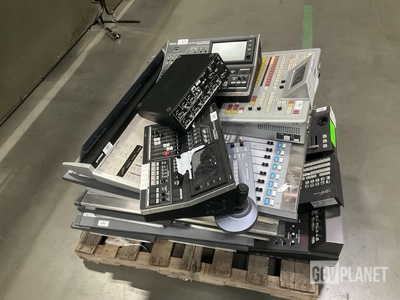 (19) Assorted Mixers