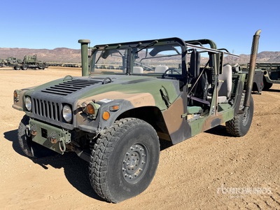 1999 AM General M1123 HMMWV 4 Door w/Truck Body