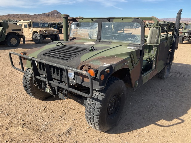 1998 AM General M1123 HMMWV 2 Door w/Truck Body
