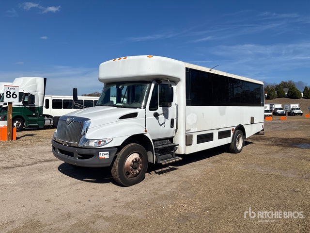 2018 IC PC505 4x4 30-Seat Crew Carrier Bus | Ritchie Bros. Auctioneers