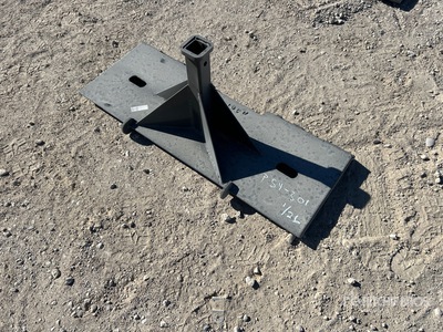 2025 Kit Containers QT-TM Skid Steer Hitch Receiver (Unused)